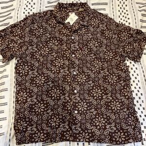 Levi's Purple/Brown Paisley Button-Down Shirt